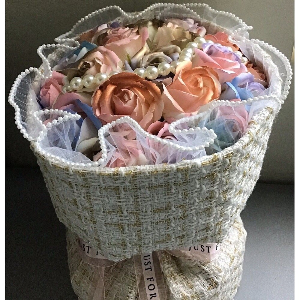 Bouquet PASTEL Roses Forever Flower Arrangement Gift, Special Occasions NEW